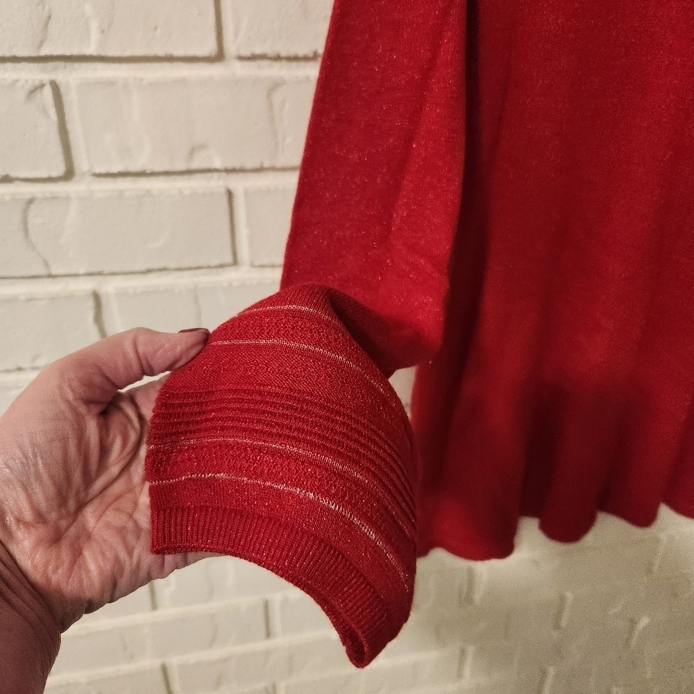 Liz Claiborne Vibrant Red Crew Neck Sweater - Picture 2 of 9